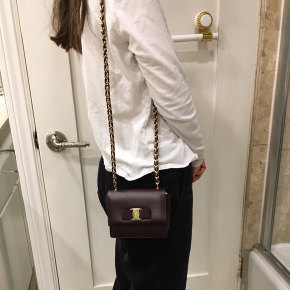 NWT Authentic Salvatore Ferragamo crossbody bag ❤️ - Picture 8 of 11